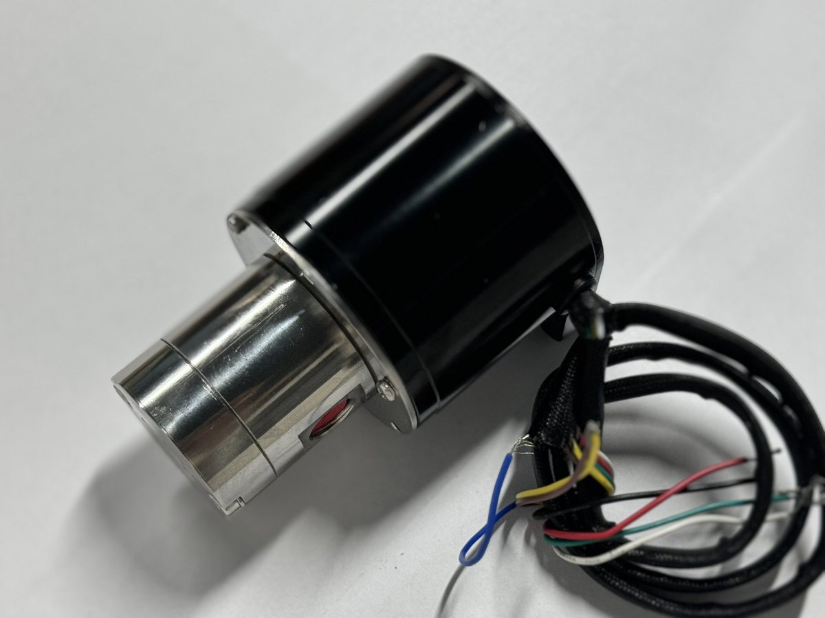 xcuteyep's tweet photo. Stainless steel gear pump, flow rate can reach ≥ 1.6L https://t.co/DJZbjQ4IAe