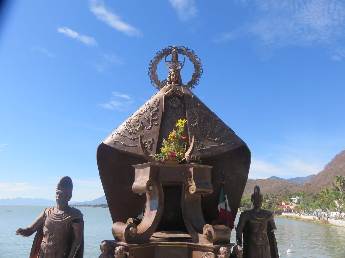 pankchoo's tweet photo. Lago en #Chapala #Jalisco , llenandose poco a poco gracias a las lluvias y a la virgen de #Zapopan y a San francisco de asis https://t.co/ZjWbL3GQJJ