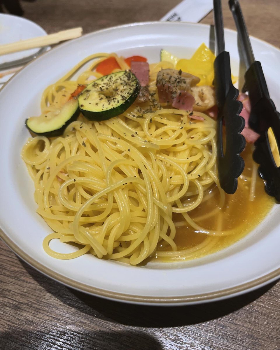mosukohyn's tweet photo. コース料理初めて頼んだけど、値段的に良かったと思う（笑）
#ニックハウス新山口
#新幹線口南側端っこ https://t.co/7avt364K9y