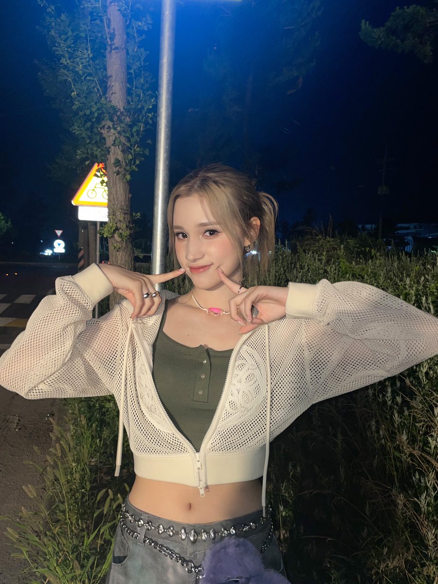 official_kep1er's tweet image. [🎂]

✨휴닝바히에 생일 기념 비하인드 사진 공개✨

#휴닝바히에 #HUENING_BAHIYYIH 
#Kep1er #케플러