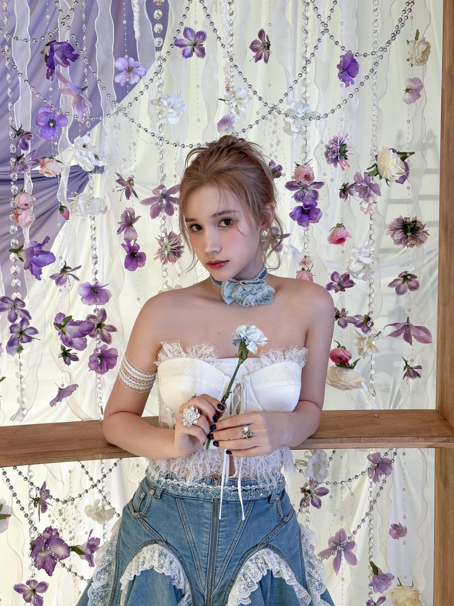 official_kep1er's tweet image. [🎂]

✨휴닝바히에 생일 기념 비하인드 사진 공개✨

#휴닝바히에 #HUENING_BAHIYYIH 
#Kep1er #케플러