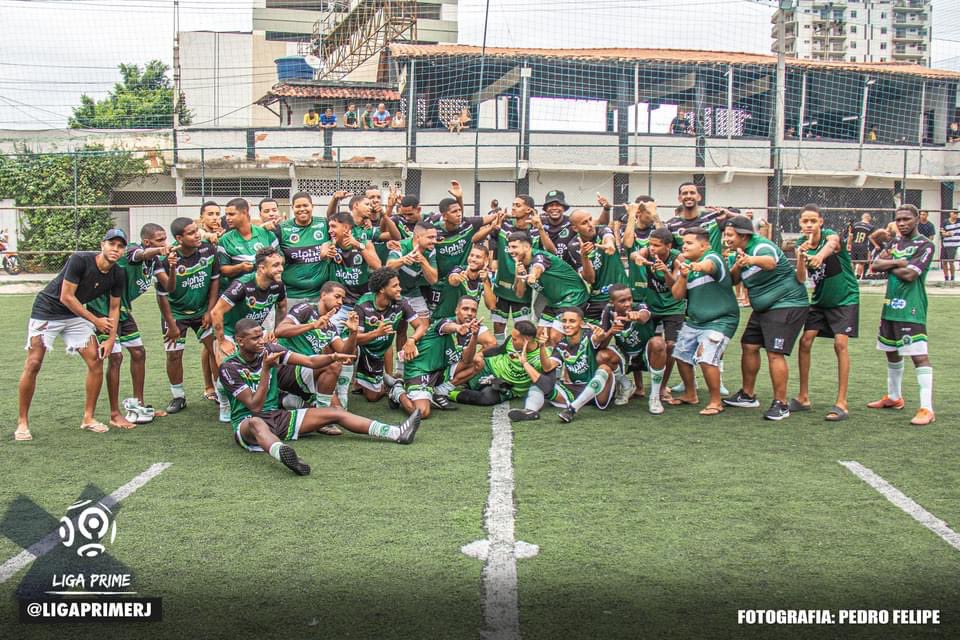 HOJE TEM CHAPE TERROR 💚🦇

Dia de estreia 👊🏻⚽️