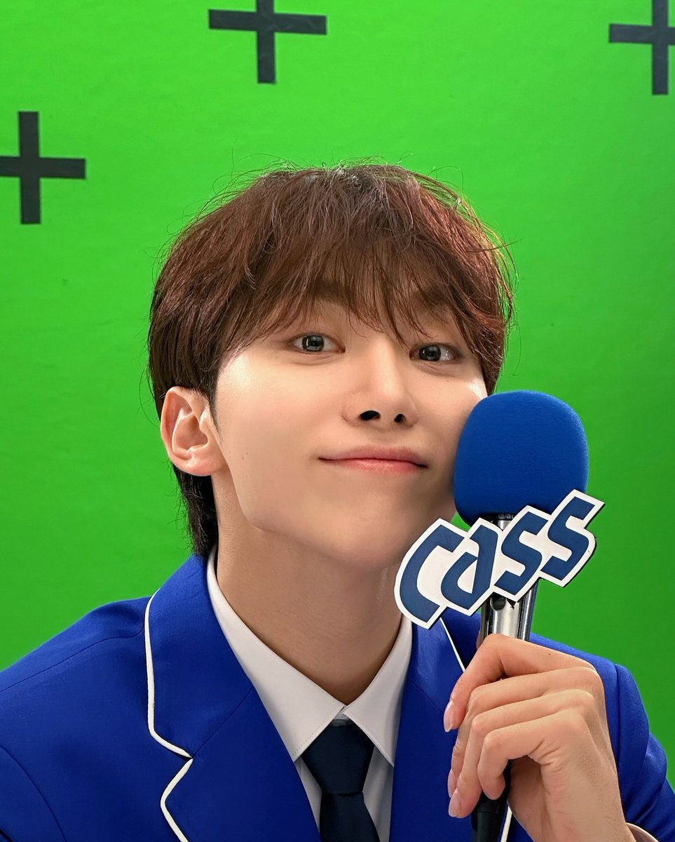 Seungkwan. tweet media
