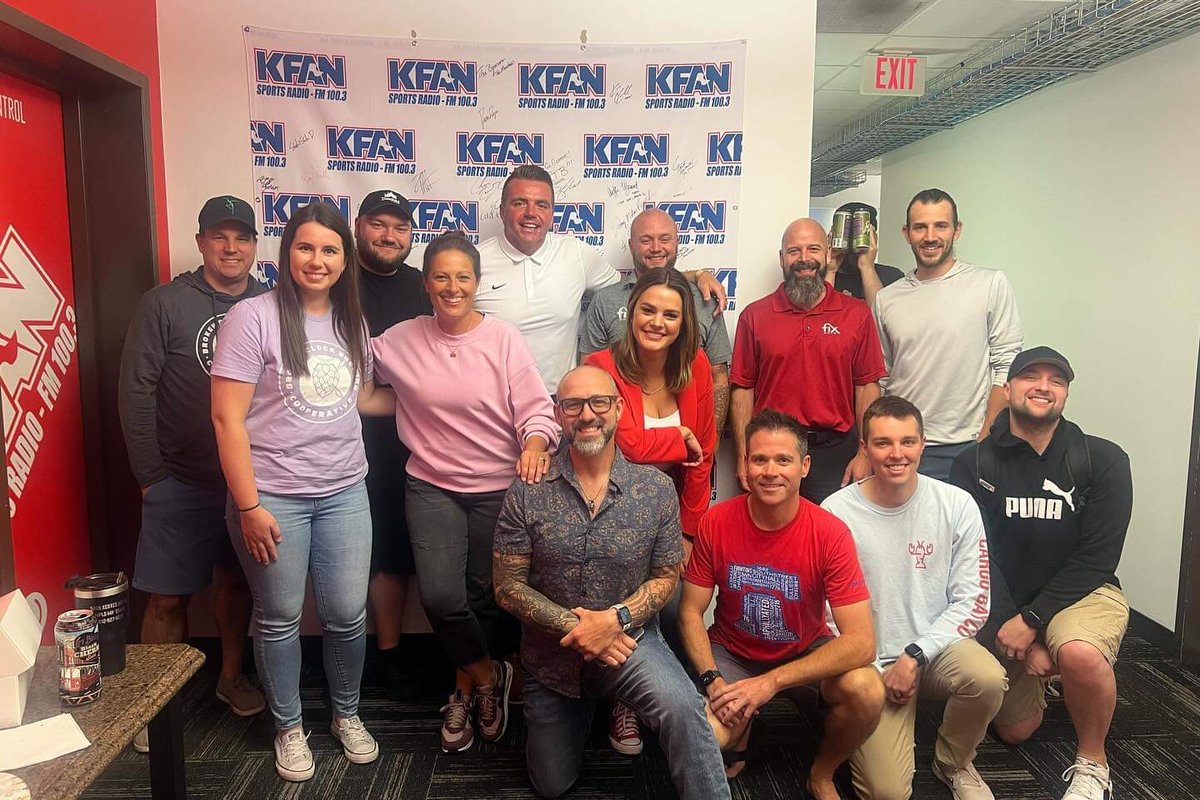 BrokenClockbrew's tweet image. Excited to announce“Muppet &amp;amp; Winnie’s Out of the Ruff,” is the official beer for the Meatsauce Masters Golf Tournament on August 19th
Thank you to @PowerTripKFAN @meatsaucekfan and @pause4pawsmn for making this possible! 

#meatsaucemastersgolftournament #brokenclock #mnbrews