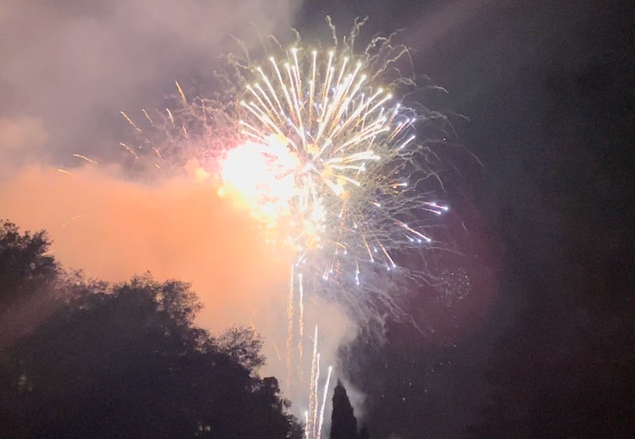 tracyb0809's tweet photo. Great night with good food, great friends and family, very grateful! #summernights #summer2024 #grateful #deckview https://t.co/zQRt0qzvB4