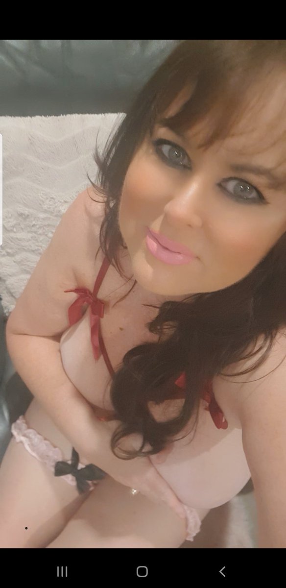 Queenslander.hot (@bustyaugust) on Twitter photo 