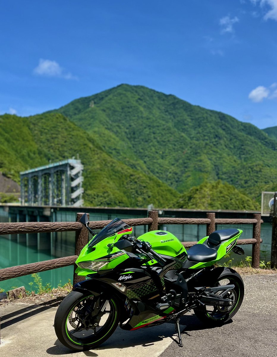 shirankedo7_'s tweet photo. 奈良水きれい　#zx25r https://t.co/1v2SMS0WPB