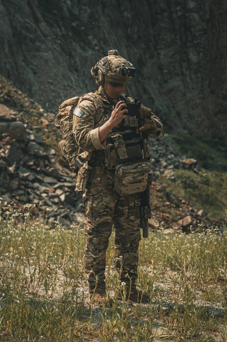 WildFoxy4's tweet photo. 75th ranger team

Insta @ 7b_bigboy
#tatical #traing #Rangers https://t.co/WjYYhQ19G7