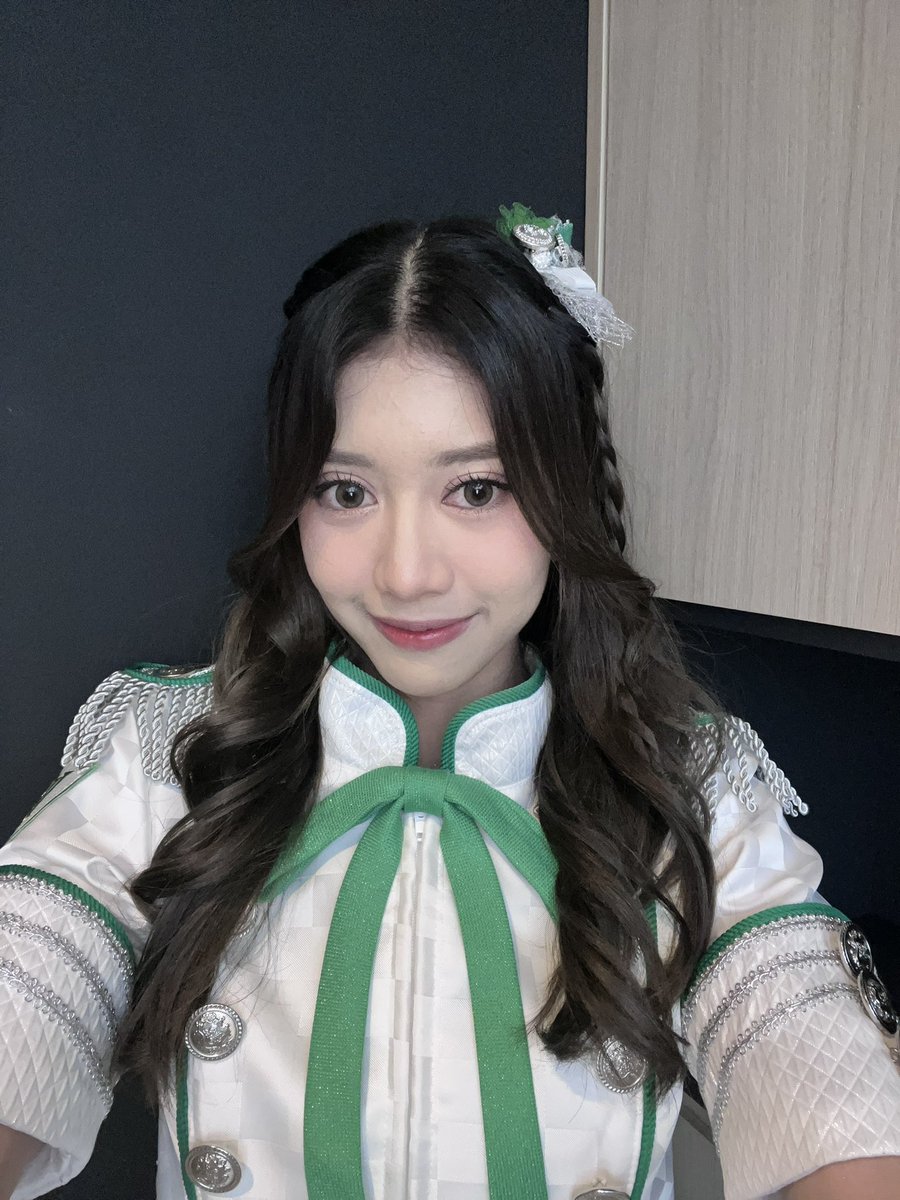 ningtaradevi's tweet image. It’s Devi!🧚🏻‍♀️ From now, I’ll start my new chapter as 1st Generation of KLP48 in 🇲🇾! I really appreciate everyone who support me until this day. Please continue to send me and KLP48 a lots of love. I hope only good things will come towards us. Let’s walk in flower path together!💫