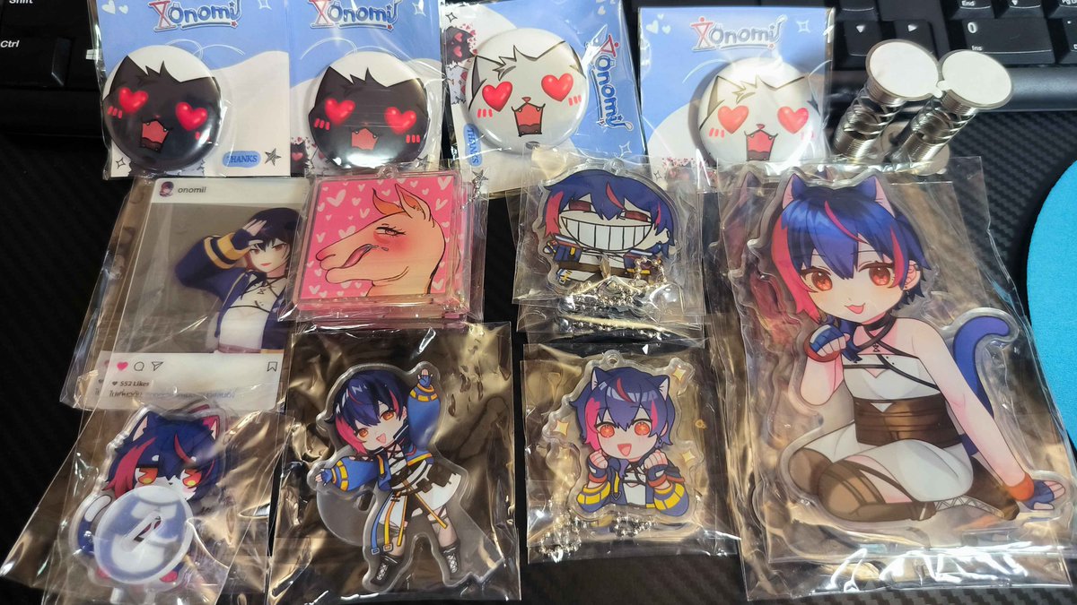 onomilvt's tweet image. แจ้งของพร้อมส่งค่ะ (รอบนี้ไม่มีโปสการ์ดให้นะคะขออภัยด้วย หมดจริงๆ ; ;) แต่จะหาอะไรเขียนแทนให้ค่ะ
การ์ดใส 2 (฿50)
แงวสปริง 3 (฿200)
สแตนดี้มิลกวัก 3 (฿350)
สแตนดี้ปางยืน 1 (฿250)
พวงกุญแจปิ๊งๆ 2 (฿200)
พวงกุญแจยิ้มแฉ่ง 4 (฿200)
เข็มกลัด 2 ชุด (฿100)
ลามะ 3 (฿200)
ค่าส่งแยกงับ