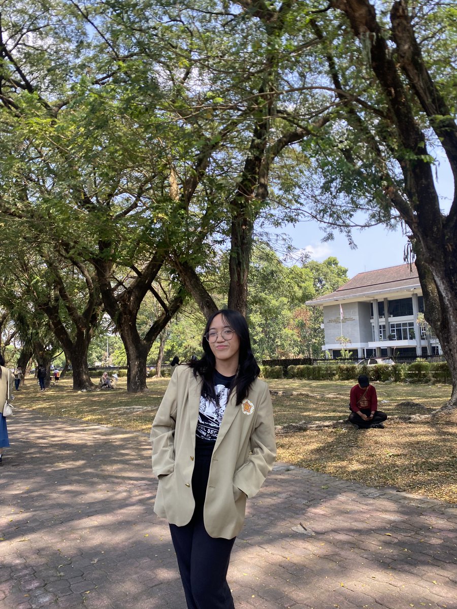 prsimary's tweet image. anjay nyobain almet ugm gusy 😜😜🥰🥰🥳🥳🥸🥸🥺🥺