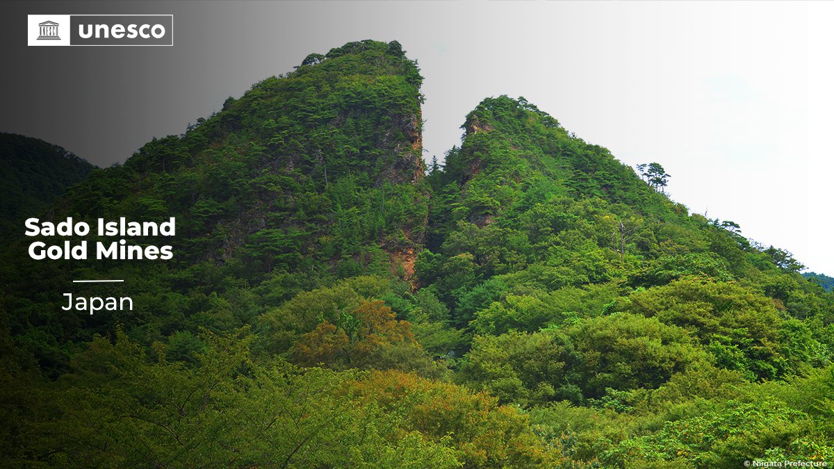 Ko_TotK's tweet photo. 佐渡金山の世界遺産登録おめでとうございます！
この山を見てるとどうしても双子山を思い出してしまう...
#ゼルダの伝説 #佐渡金山 https://t.co/zzQVKCjm5X