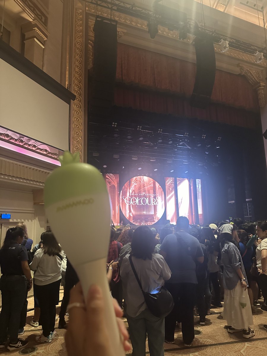 ChrisCh25425189's tweet image. Sounds check 沒有招牌呀！哭哭！
#soalr #솔라
#Solar_2nd_Concert_in_singapore