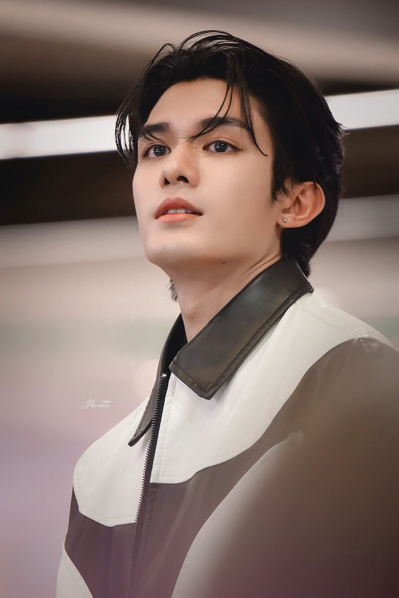 real_pntt's tweet image. ใบหน้าฟ้าประทานกับสันกรามพิฆาตใจ 🖤
 #DevyXNet #netsiraphop