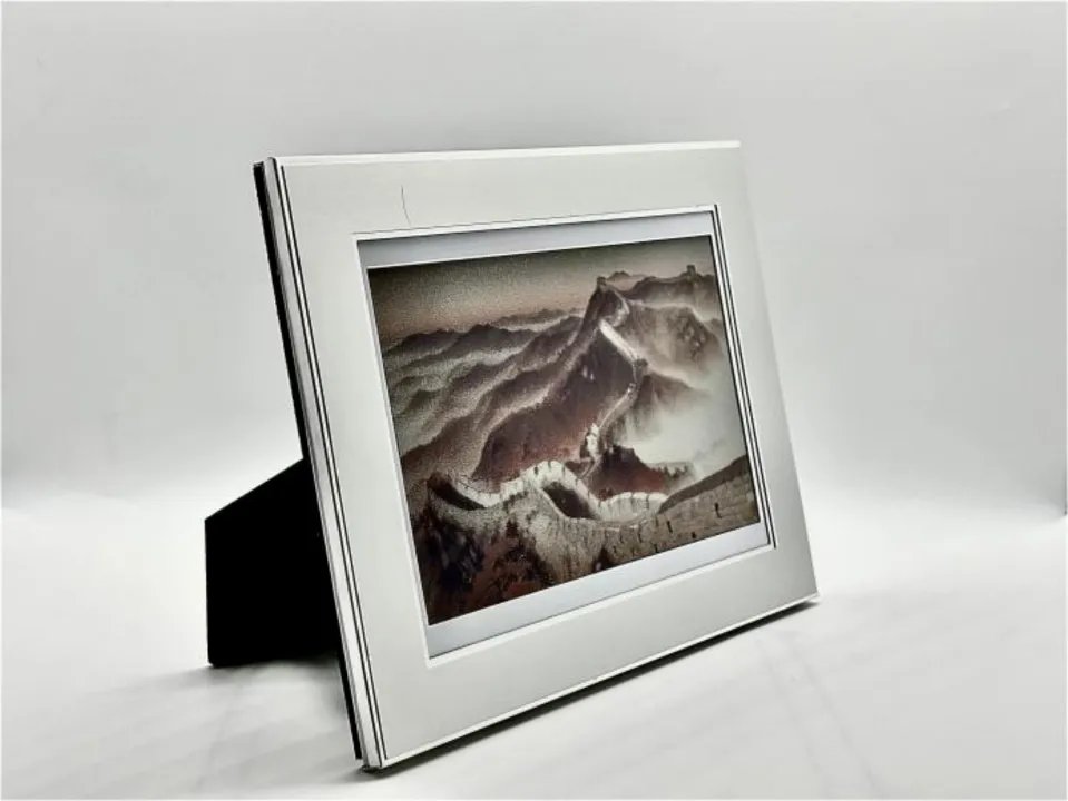 QuadrantLab's tweet image. New story coming🎉~ Let's see how the ePaper smart frames turn our walls into portals to the past, where every snapshot is a step back in time with the clarity of today!👏
The Timeless Canvas: ePaper Smart Frames
#ePaper #EInk #SustainableDesign
open.substack.com/pub/epaperindu…