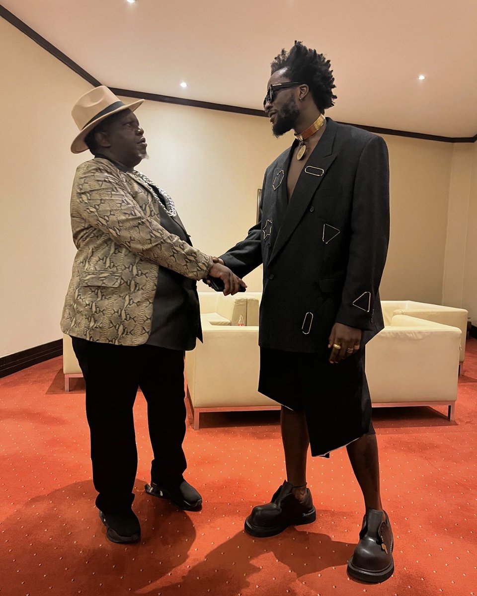 Elijah_Kitaka1's tweet image. It’s ALWAYS TIMELESS to meet the beginning of our Own @raggadeemusic @JChameleone 👑🔥💯

#TimelessExperience