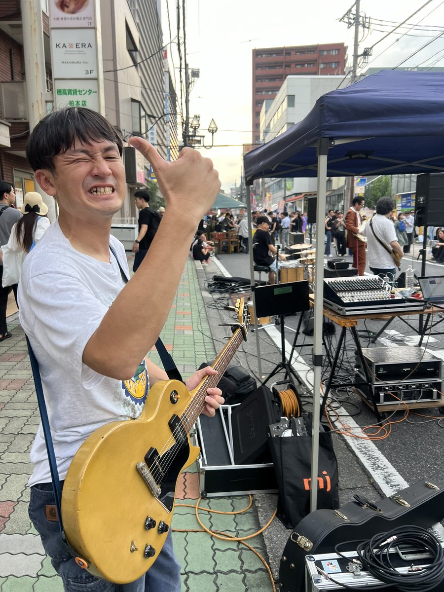 bayz_3's tweet photo. まもなくBONBAYはじめます‼️
in柏まつり
https://t.co/INhS6u2t8G
ぜひ遊びに来てね‼️
#柏まつり2024 #studioM #BONBAY https://t.co/ro1VApGFug