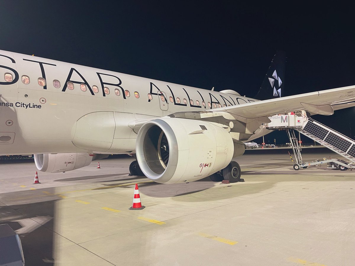 Yesterday Her Imperial Majesty arrived in Poznan to attend a film premiere for a documentary in which she was interviewed at MicroCon 2023 Ypres. 

#Cycoldia | #MicroCon2023