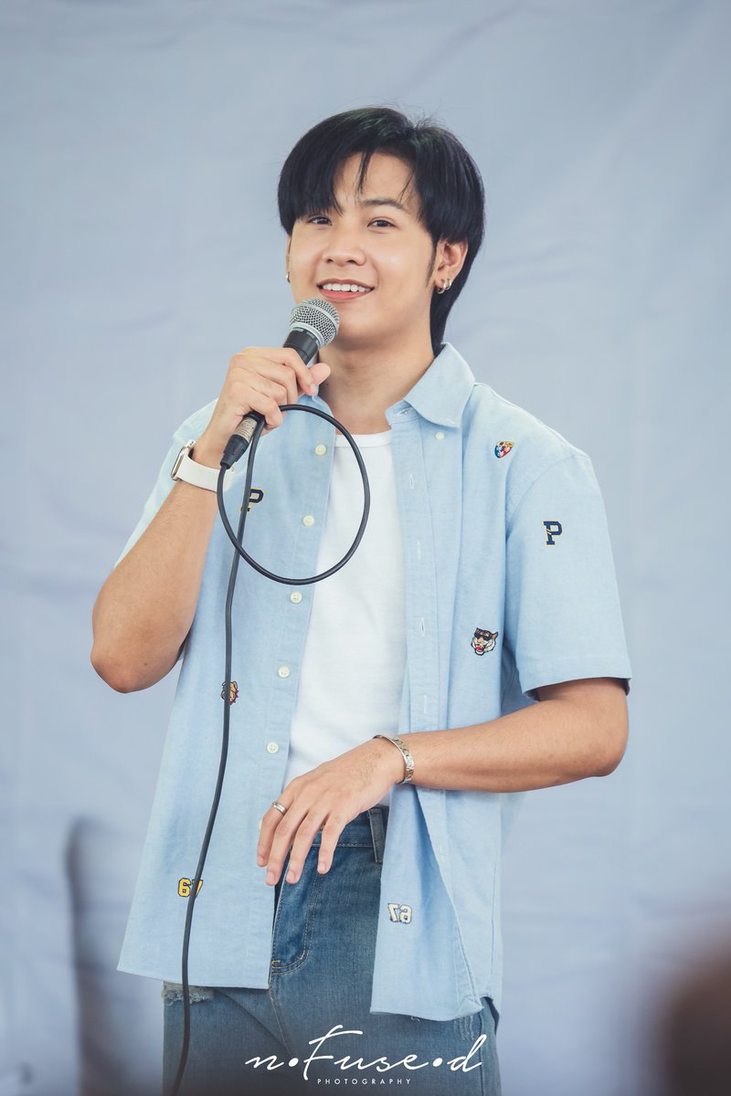 FUSiiZAA's tweet photo. พี่สุดหล่อ เค้าหล่อมากเลยค่ะ 🥹

#SingtoBD2024Charity #SingtoPrachaya https://t.co/x8IqF8zTN8