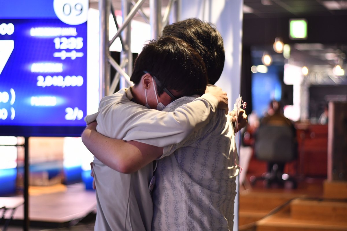 m_bysammy's tweet photo. 【#mPTJ 2024 Summer】
🏆Main Event🏆
そして...
激戦を制し、見事栄えある優勝を勝ち取ったのは...！

🏆ニッケル様

インタビューでは"推し"と交わした約束についても語っていただけました
🎆優勝おめでとうございます‼🎆
#mPTJ #エムホールデム https://t.co/WBsLy8ArZS