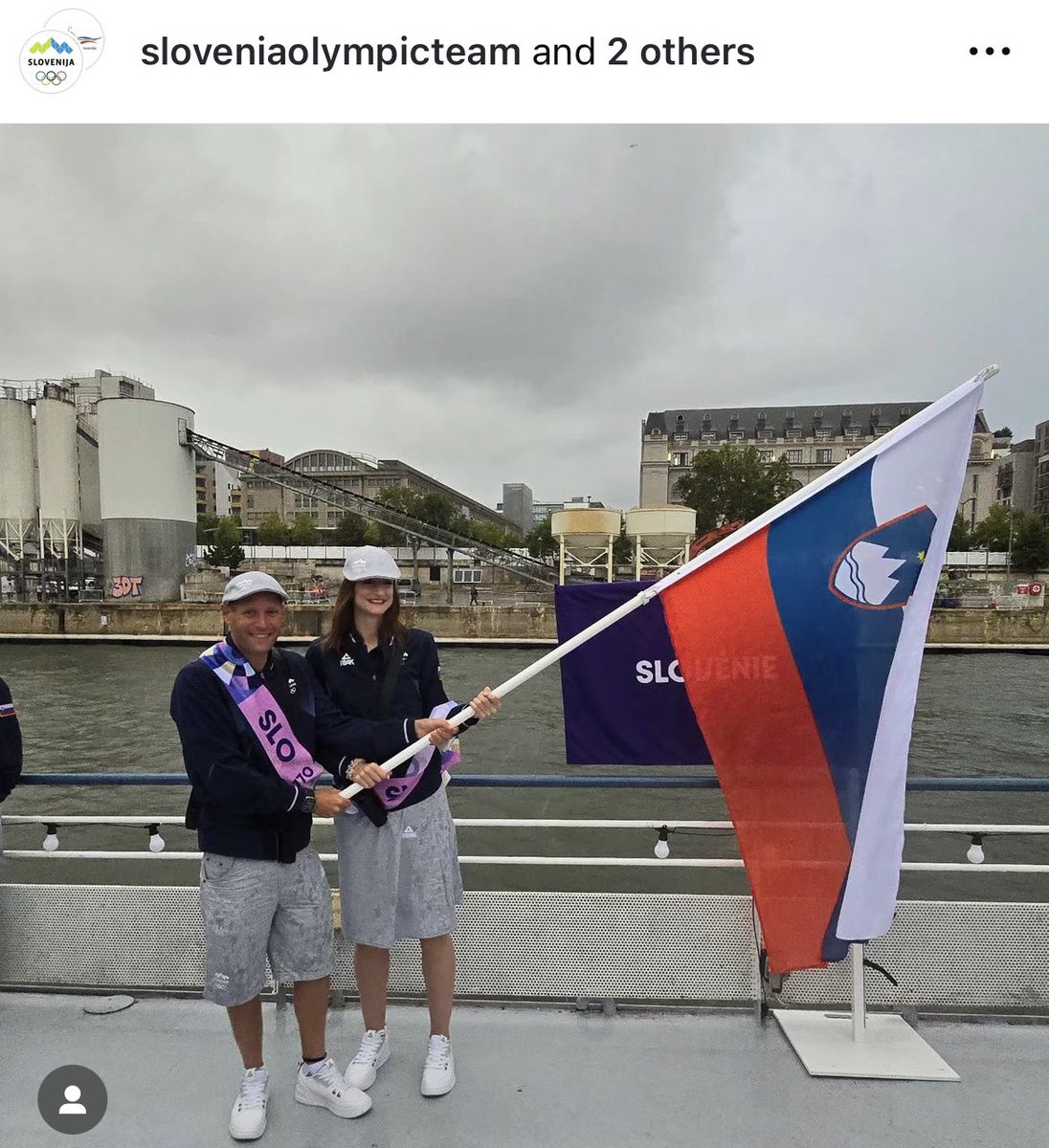 lenasardela's tweet photo. @bjakeb a imajo punce krilo gor ali brisaco okol zavito? ker jaz bi rekla, da je to brisaca.. 🤦 https://t.co/SWzfqLtOEu