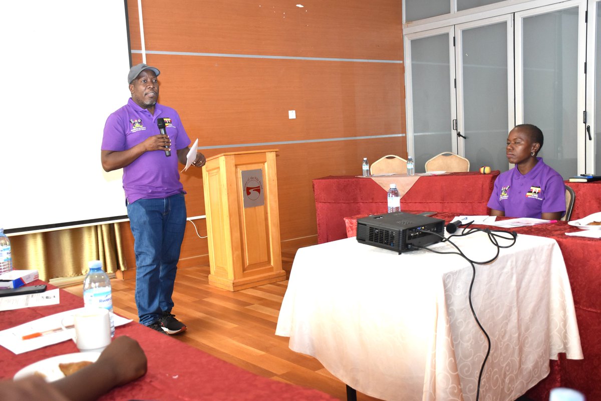 AweChange's tweet photo. Prof. Mark Kaddu Mukasa (@MarkKaddumark), Co-PI on the AWE Change Project has urged researchers to keep abreast with changes in diagnosis &amp; treatment of #Epilepsy. E.g. in first world countries, diagnosis has advanced from an electroencephalogram (EEG) to magnetoencephalography. https://t.co/dF4Wt0wwIM