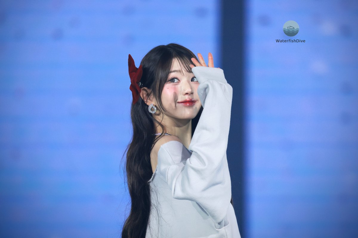 WFDive0221's tweet photo. 재업로드🤦‍♀️#IVE #아이브 #JANGWONYOUNG #WONYOUNG #장원영 #원영 https://t.co/NqEEAh9CQg