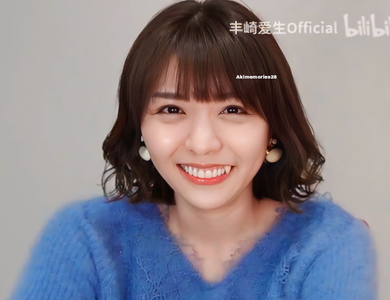 10/24発売、豊崎愛生『AT living』店舗購入者特典決定