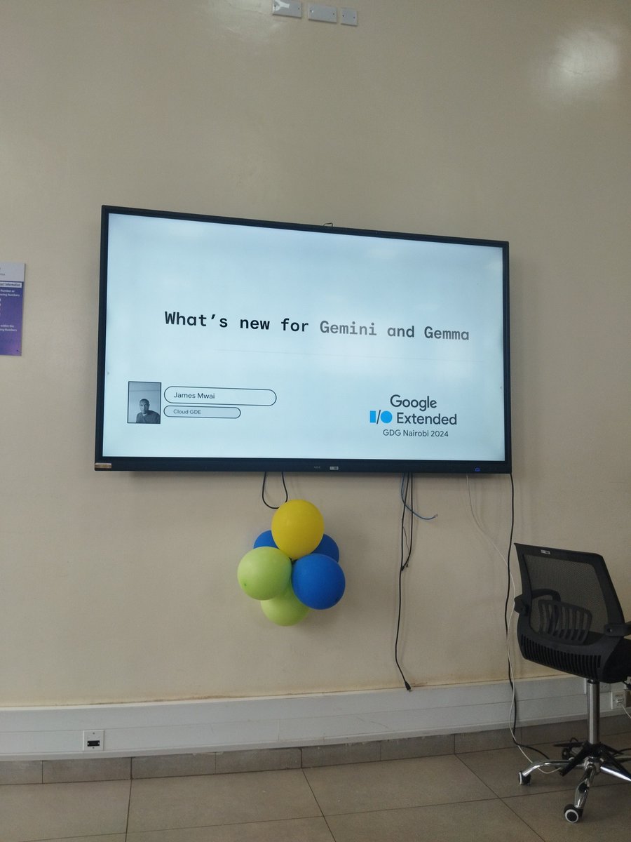 SifunaDonnex's tweet photo. Can't wait to dive deep into the world of #Gemini and #Gemma! 🚀 Excited to learn about the latest advancements from @jmwai at the AI breakout session. Let's see what the future holds for AI! #IOExtendedNairobi #GDGNairobi #WTMNairobi @GdgNairobi https://t.co/ycdV777VhG