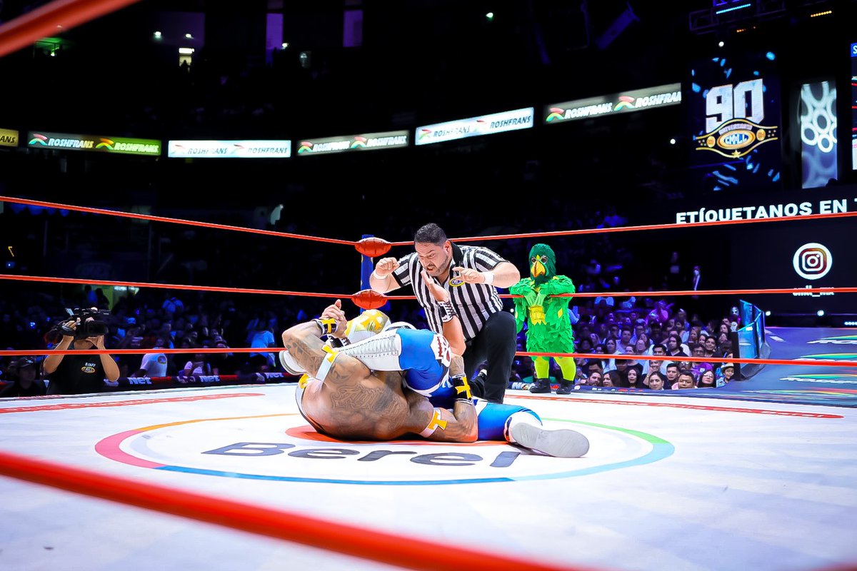 QuadratinMexico's tweet image. #ViernesEspectacularCMLL
#CMLL sobrevive ante #DeathTriangle por descalificación; Ángel de Oro gana #LeyendaDePlata y #MJF manda mensaje a Templario mexico.quadratin.com.mx/cmll-sobrevive…