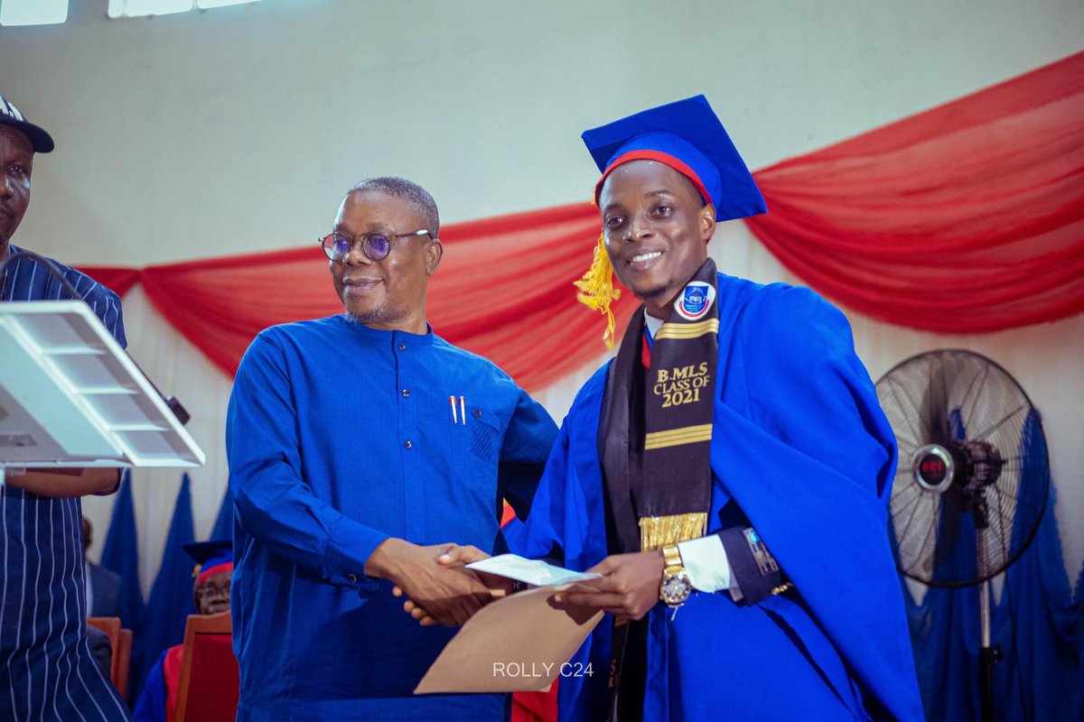 Ekhatorefos's tweet image. Yesterday, I exited the university as a Medical Laboratory Scientists after 8 years as a student. I not only got inducted, but also emerged as the overall best graduating student of the faculty. I pulled out a historically highest CGPA of 4.86. The first first class in Medical