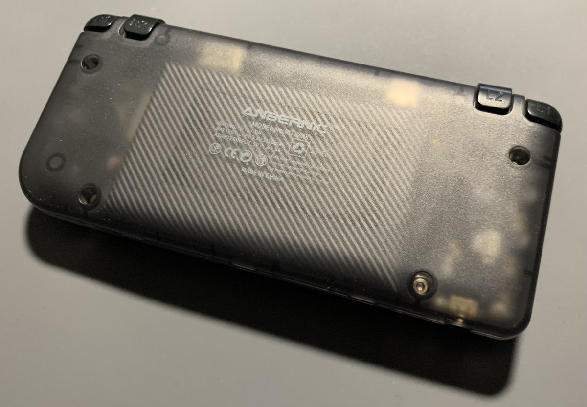KuroNekoM66's tweet photo. Before 公式さん許可の基盤交換とボタン交換1
#RG28xx #FixLogicBoard #Dpad https://t.co/pkiNKZ8ayW
