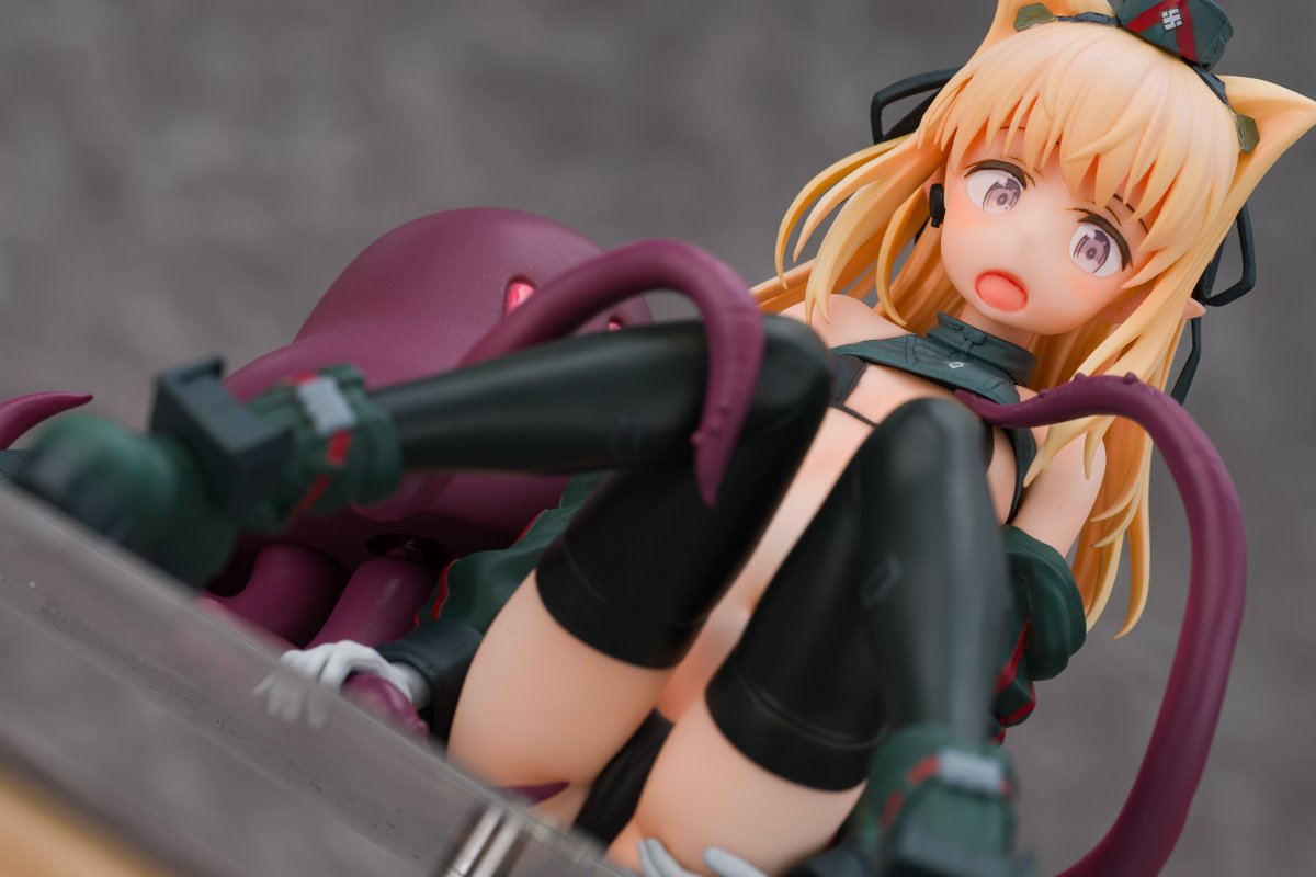 「【#WF2024S 告知】新作 火星で頑張るカレン【5-15-05 ローレギスト」|東條/ローレギスト(ｶﾞﾚｰｼﾞｷｯﾄﾃﾞｨｰﾗｰ)のイラスト