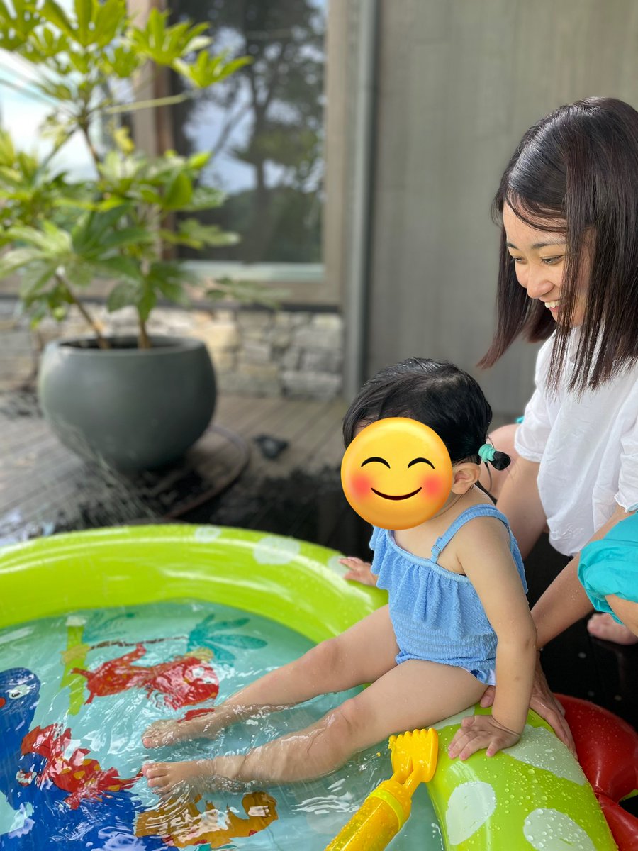 yuusuke_s's tweet photo. お庭プール😀

大喜び❤️ https://t.co/K61MrigZSZ