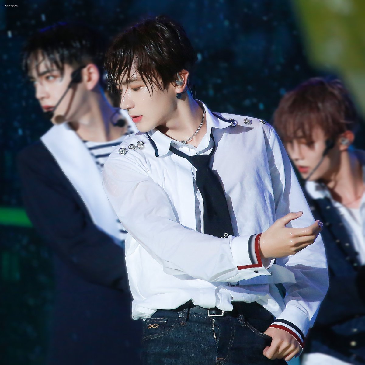 aetoggi's tweet photo. 190727은 보령 머드축제 현재의 날이땨아♡ https://t.co/1Zswn6fiEG