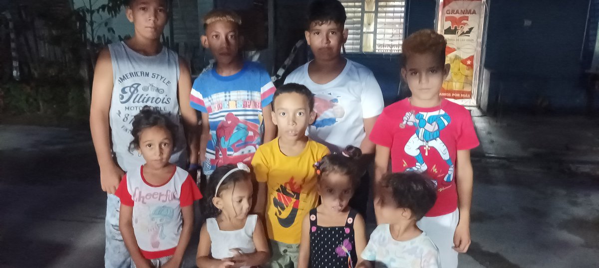 GonzalezArbey87's tweet photo. #LaHitoriaPorAsalto Actividades desarrolladas por el #CDR9 #Circ112 en #Bayamo con motivo de celebrarse este 26/7 el día de rebeldía nacional. Niños y jóvenes estuvieron presentes. @cdr_cuba @YanetsyCubana @YudelkisOrtizB https://t.co/dk1detlyRR
