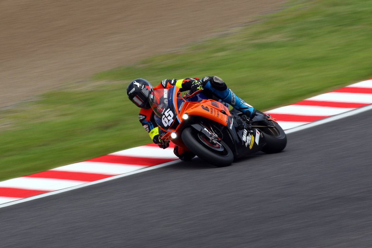 kane24170585's tweet photo. 2024 鈴鹿8時間耐久ロードレース
Motobox Kremer Racing #65
Marco Fetz
Dominik Vincon
#MotoboxKremerRacing #Number65 #FavoriteFactory
#鈴鹿8耐 #鈴鹿サーキット https://t.co/liQoR7Qfnp