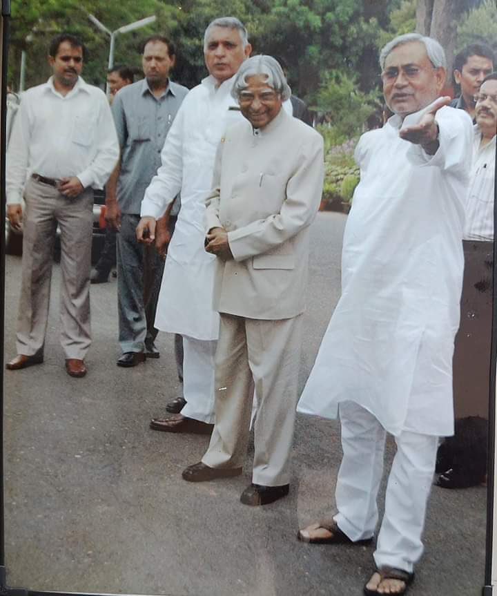 महान वैज्ञानिक, मिसाइल मैन,पूर्व राष्ट्रपति, 'भारत रत्न' डॉ. ए.पी.जे. अब्दुल कलाम साहब की पुण्यतिथि पर उन्हें विनम्र श्रद्धांजलि! भारतीय अंतरिक्ष व रक्षा अनुसंधान क्षेत्र में भारत द्वारा स्थापित कीर्तिमानों के लिए वे सदैव याद किए जाएंगे....🙏🙏