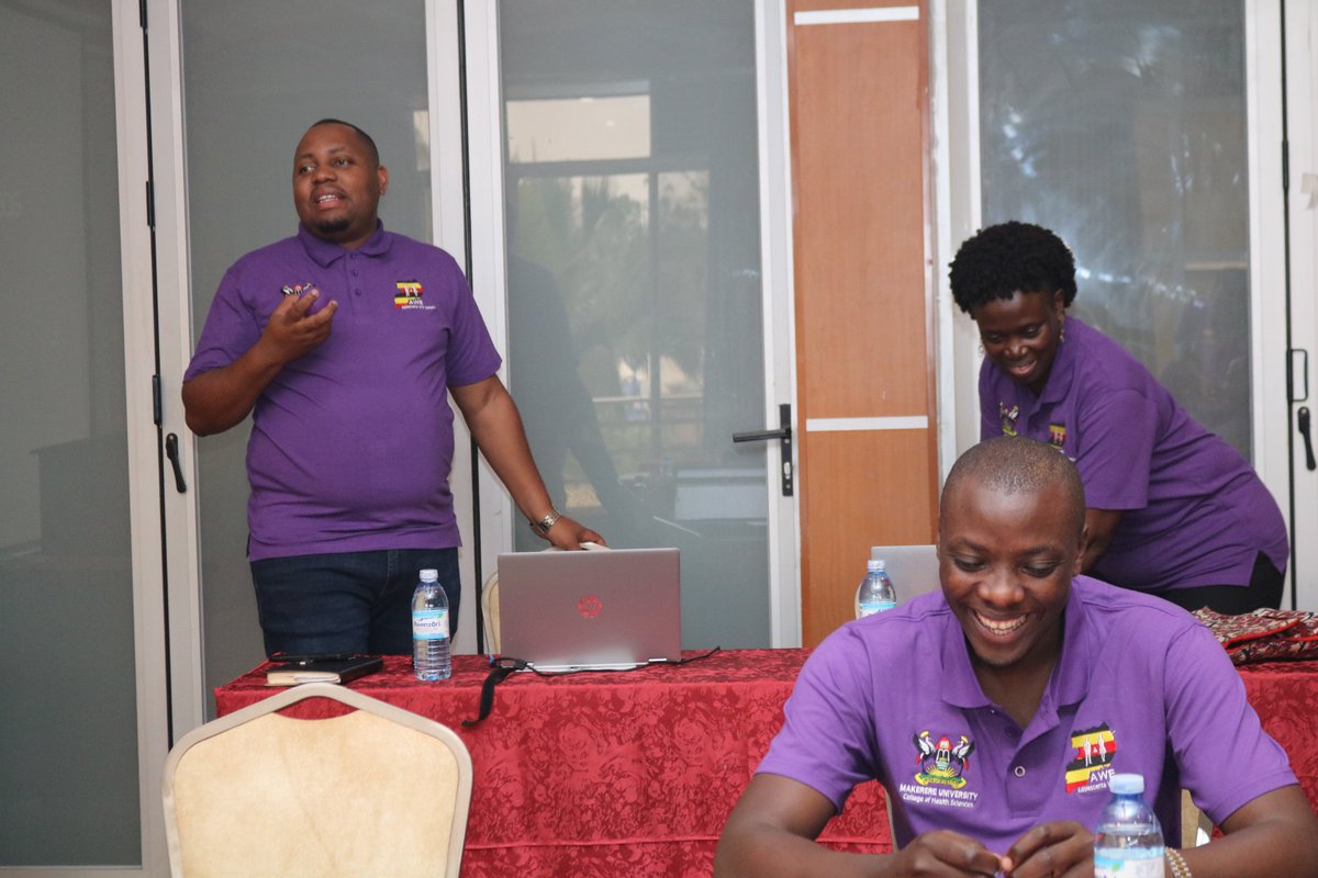 AweChange's tweet photo. #HappeningNow - AWE Change Team Building/Refresher Training happening @SourceNileUG. This doubles as a celebration of achieving Aim 1 &amp; 2 of the project.
Training is facilitated by Mr. Stephen Nyombi. Present in the room are @AinePeruth; @lutaayapauljr; @MORDECAI1992 &amp; @angiekaks https://t.co/TtAyAhlI1y