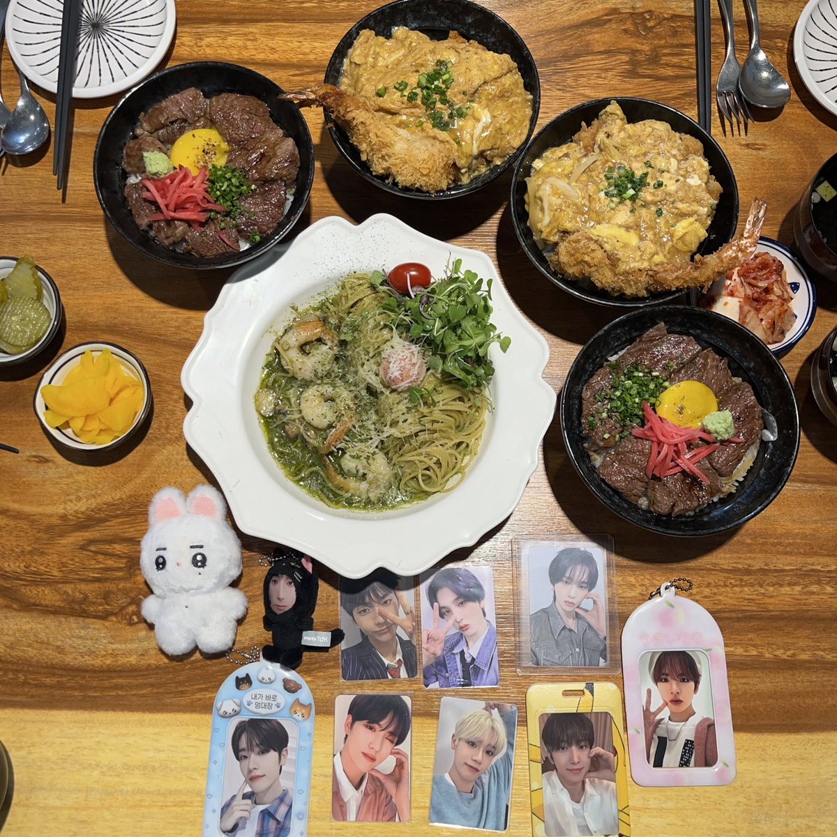 GO1DK1NG's tweet photo. 📍연남토마 😋 https://t.co/J5GZjgXalo