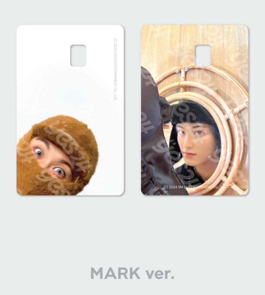 uussa11's tweet photo. 🍉HAPPY BIRTHDAY MARK🐯

#rt 해주신분께 마크 생일 기념으로 
맠가사리 + 카드스티커 MARK Ver. 보내드립니다

➊ 마크버블 82일 이상 or 127, 드림 멤버십
➋ 국내주소 한정
➌ 팬미팅 첫날 현장수령 가능
➍ 당발 : 마크 생일날

🤍두개다 하자 확인하느라 개봉했었음
💚참여율 적을시 당발X https://t.co/GUgXH2TZ1R