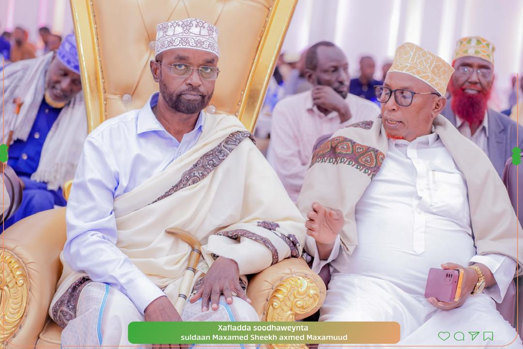 tatikod90's tweet photo. XAFLADA  SOODHAWEYNTA SULDAANKA SARUUR #SULDAANKA_GUUD_EE_SARUUR_MADARKICIS. #SULDAAN MAXMED SHEIKH AXMED MAXAMUD Suldaanka Saruur   SULDAANKA SARUUR                                                                                            #MAXMED SHEIKH AXMED MAXAMUD https://t.co/oArMFwONrs