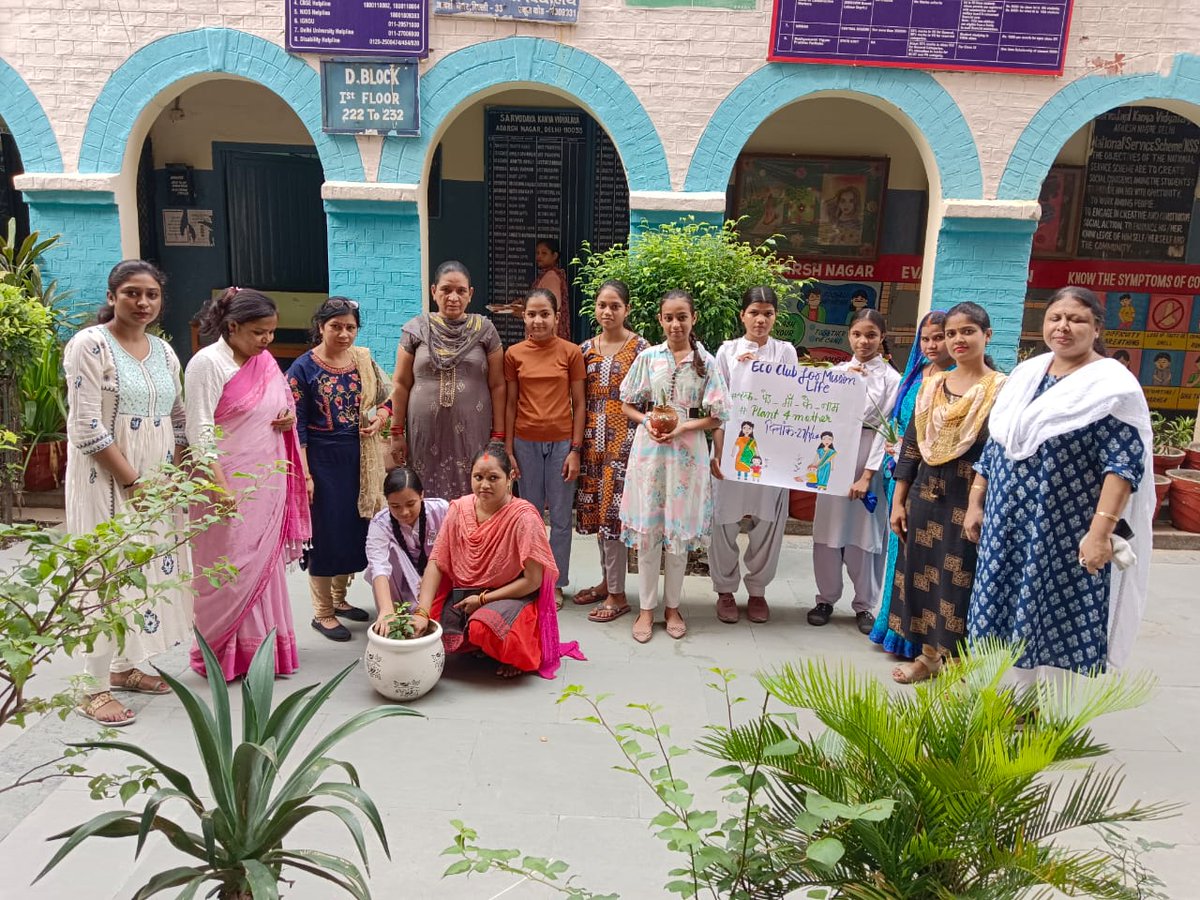 1309031N's tweet photo. Eco Club for Mission LiFE 
# Ek Ped Maa Ke Naam
# Plant 4 Mother https://t.co/VsnoO37tmY