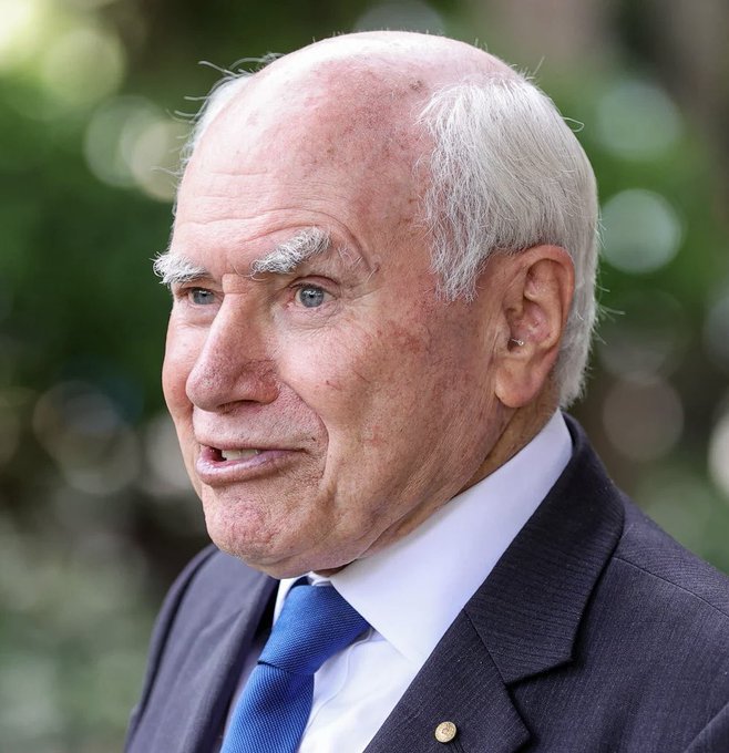 philmupp1's tweet photo. The John Howard Govts constant appeal to populism via racism ,bigotry and treatment of refugees have finally come home to roost. 
The Libs have lost almost every blue ribbon seat they once held to Teals, Greens and Labor. The LNP will never govern in their own right again. https://t.co/xrfChydxpl