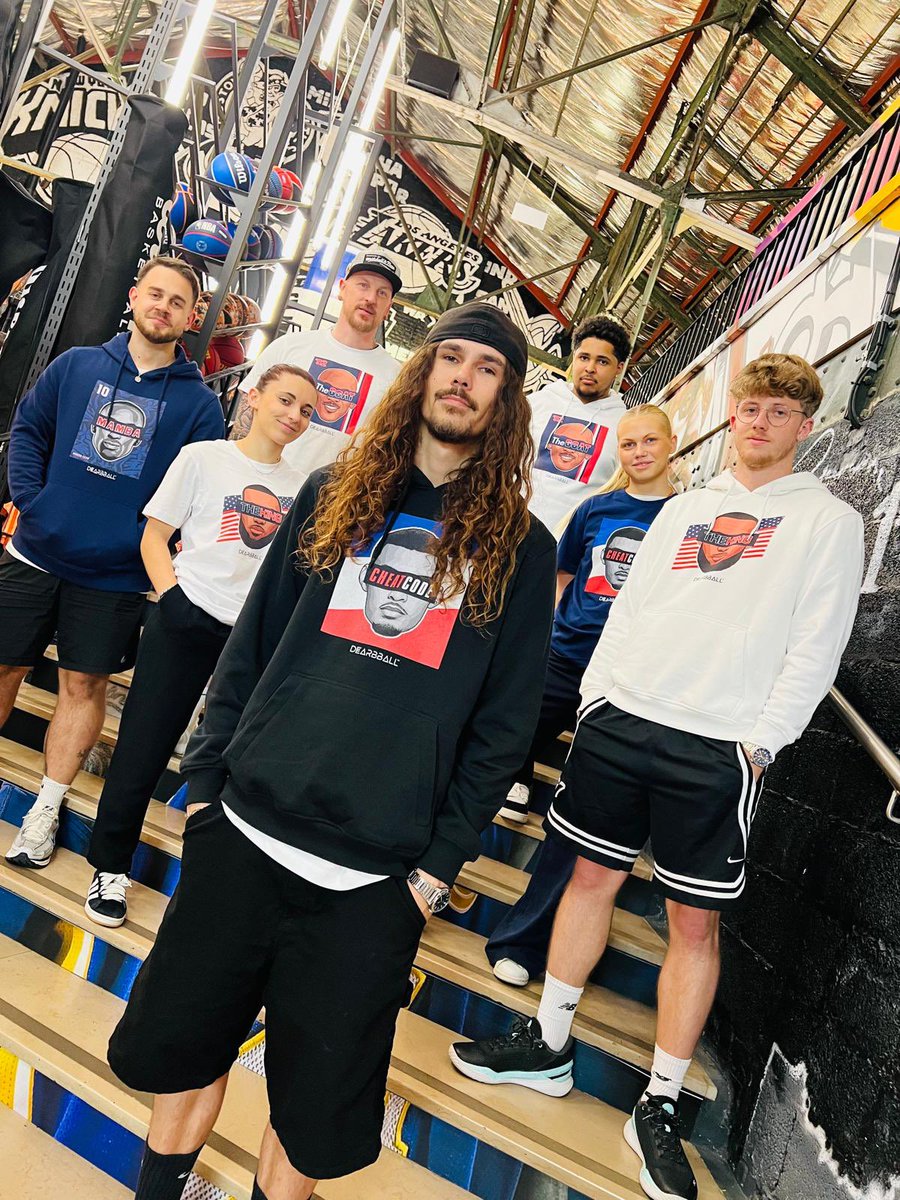 Bshop Basketball tweet media