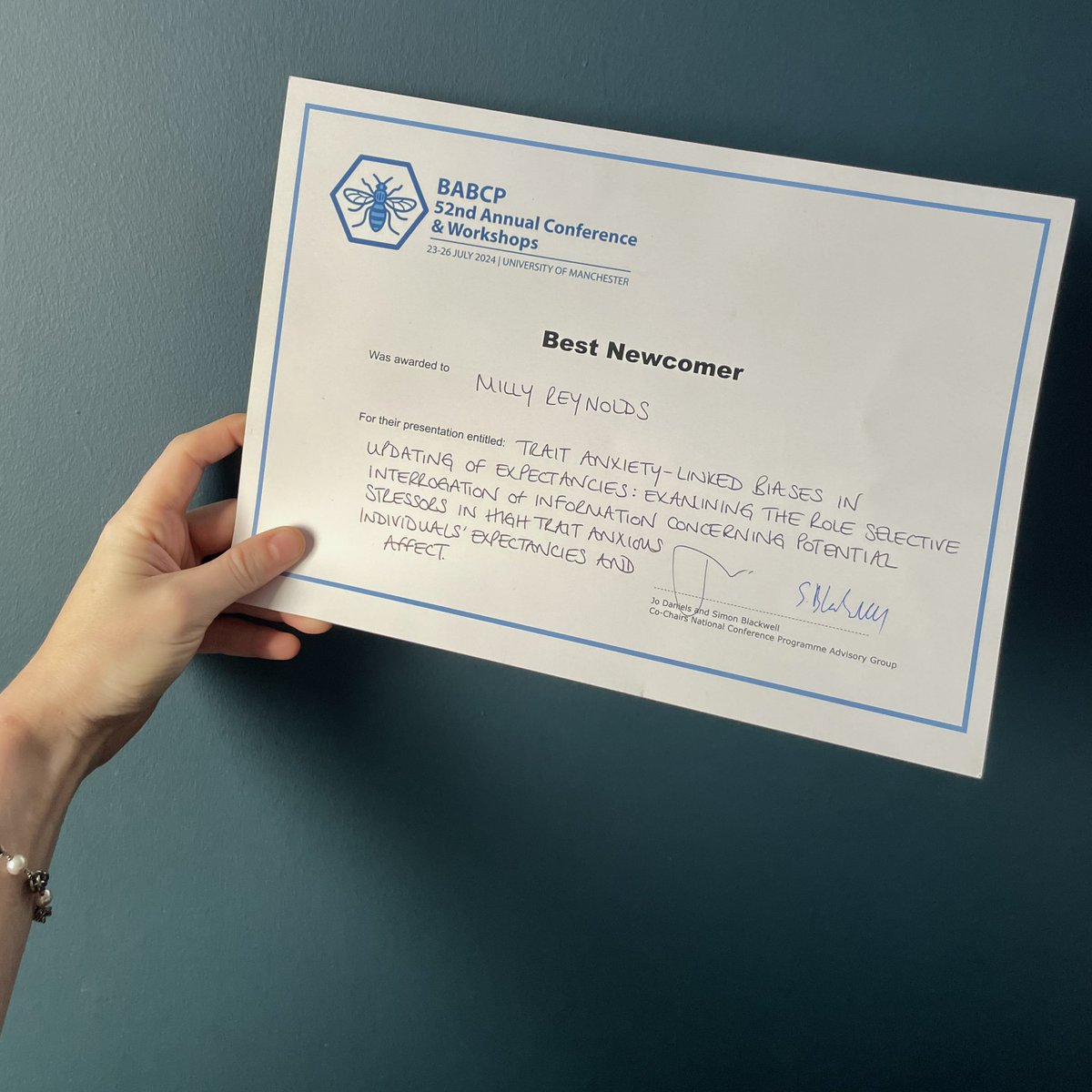 Amelia Reynolds tweet media