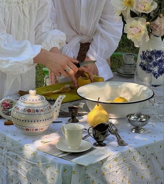 scarlettwants's tweet image. homely happiness 💭