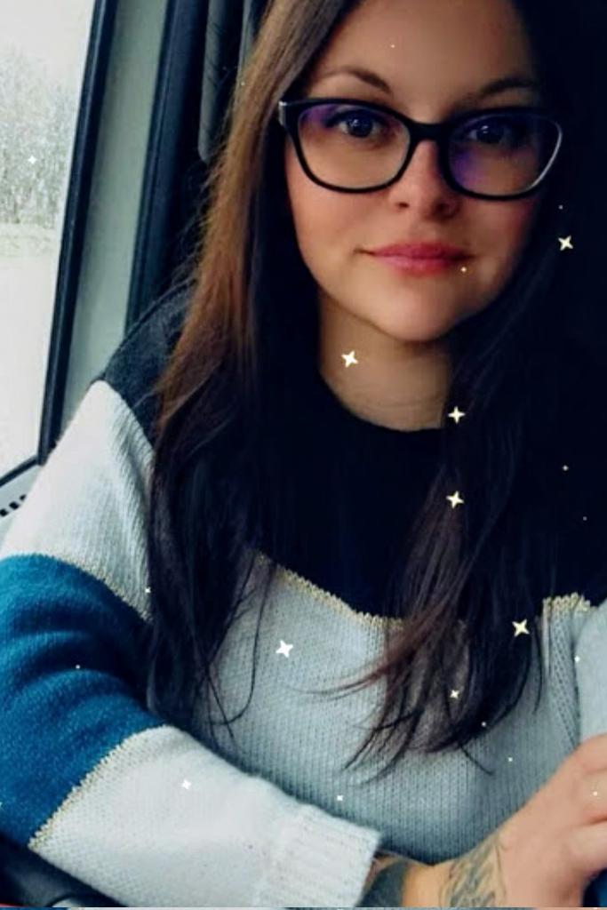 Rodic94Milica's tweet photo. Za kontakt posalji Zana Cao na 1101 https://t.co/WmFgWOe35s