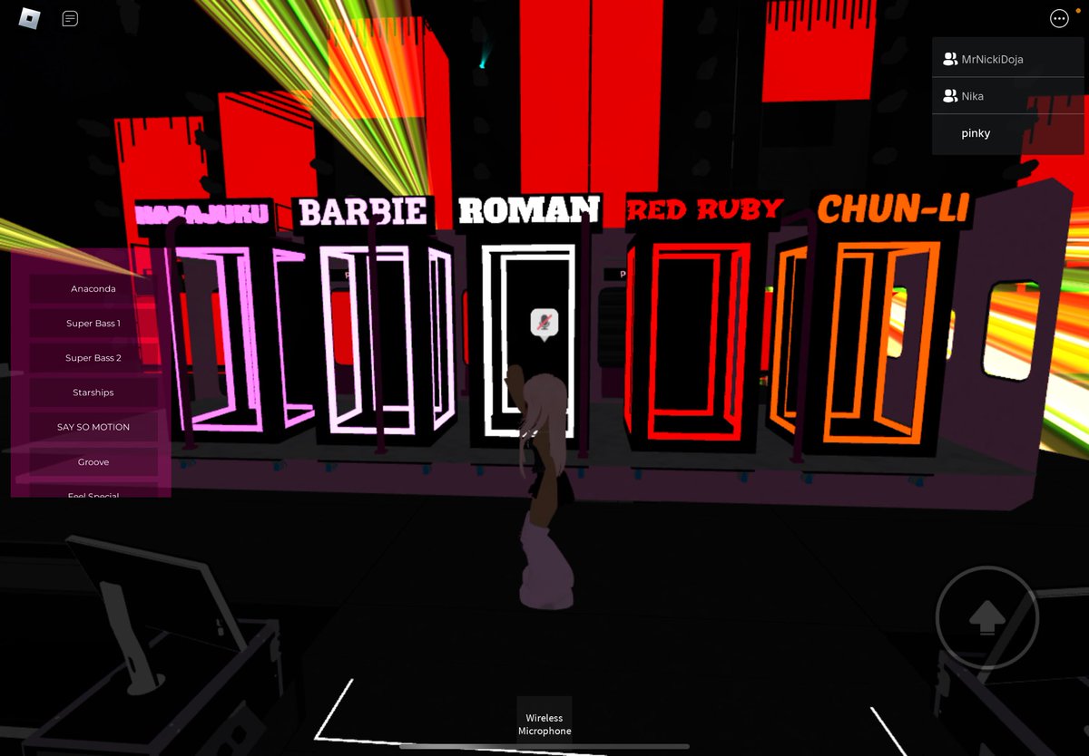 barbie4onika's tweet photo. We found gag city stage 😭😂😂😩@MarajsKingdom @mrnicki @2DiVA2FUNCTION  @GEMINICUNT https://t.co/0fBqbt4hbl