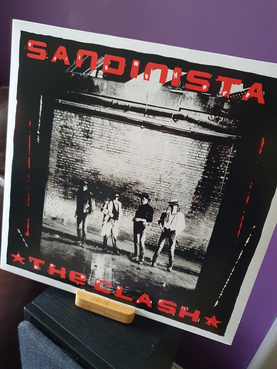 #NowSpinning 🎶🤘🎶🤘